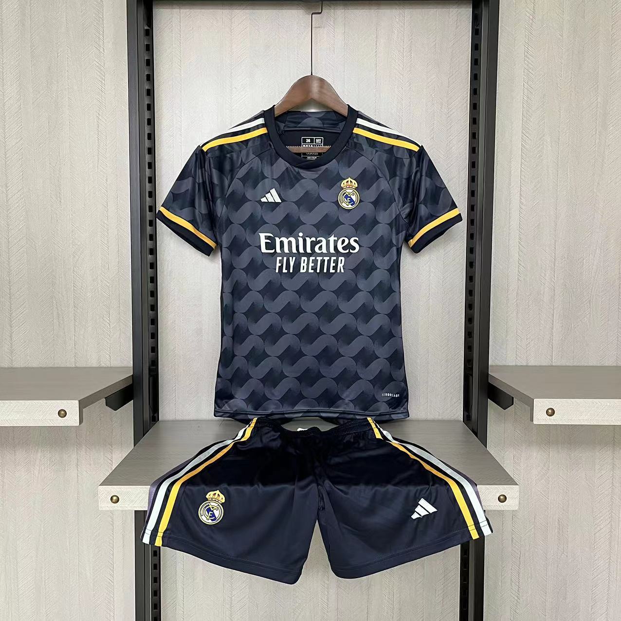 Conjunto Infantil Real Madrid 23/24 Away