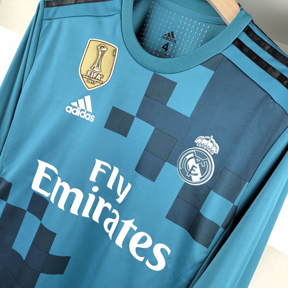 Camisa Real Madrid Retrô Manga Longa 2017/18 Third