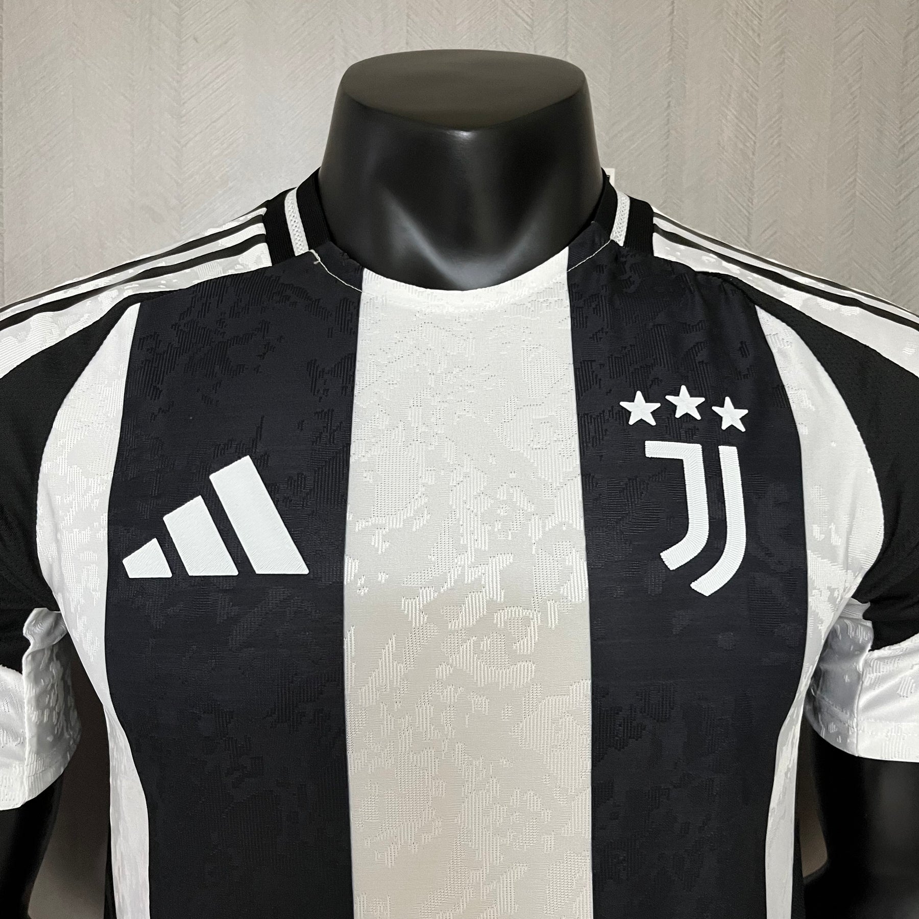 Camisa Juventus 2024/25 Home Versão Jogador