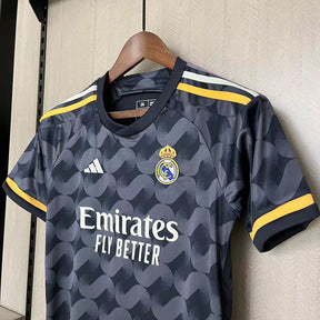 Conjunto Infantil Real Madrid 23/24 Away