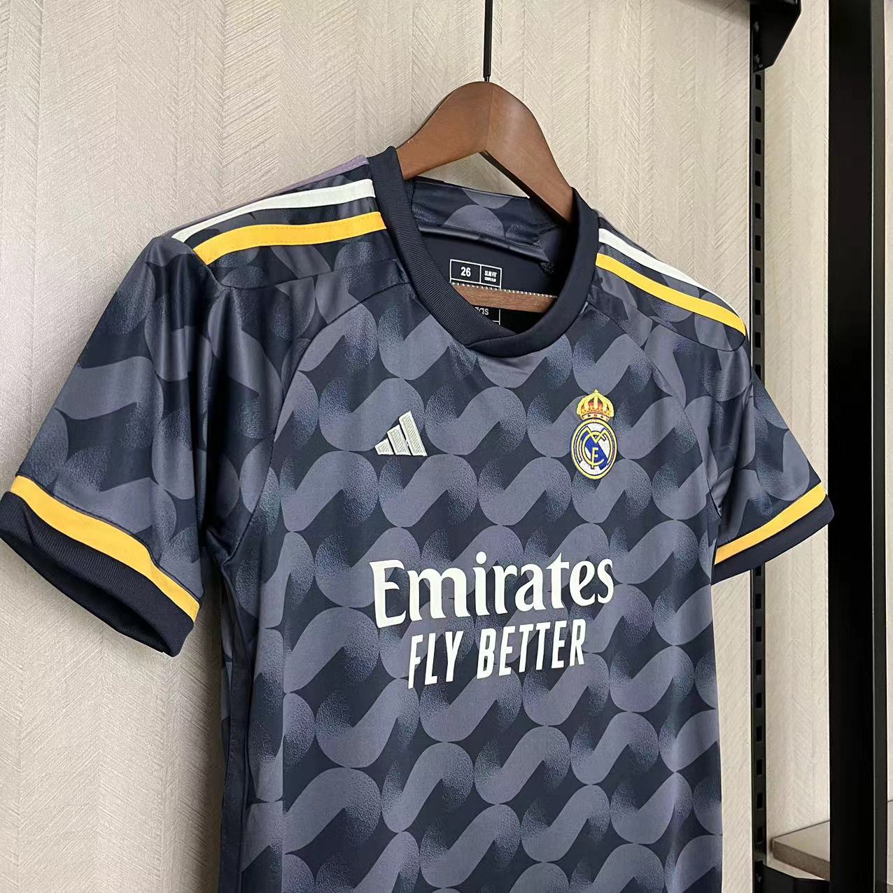 Conjunto Infantil Real Madrid 23/24 Away