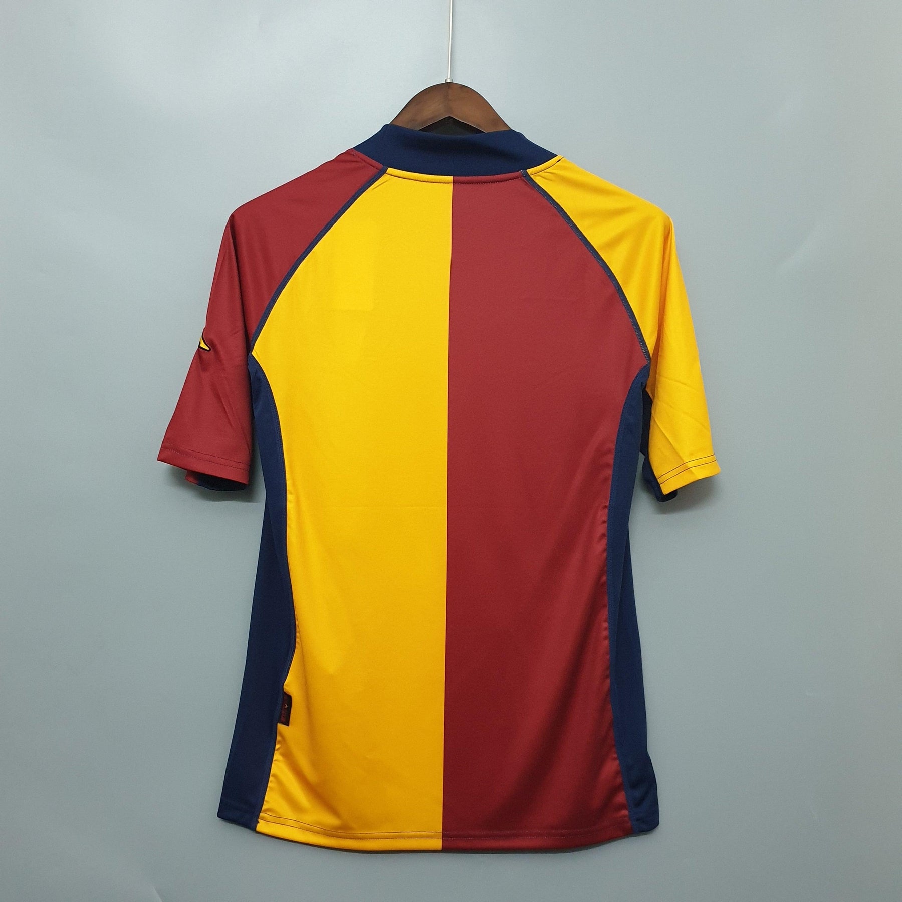 Camisa Retrô AC Roma 2001/02 Home - ResPeita Sports