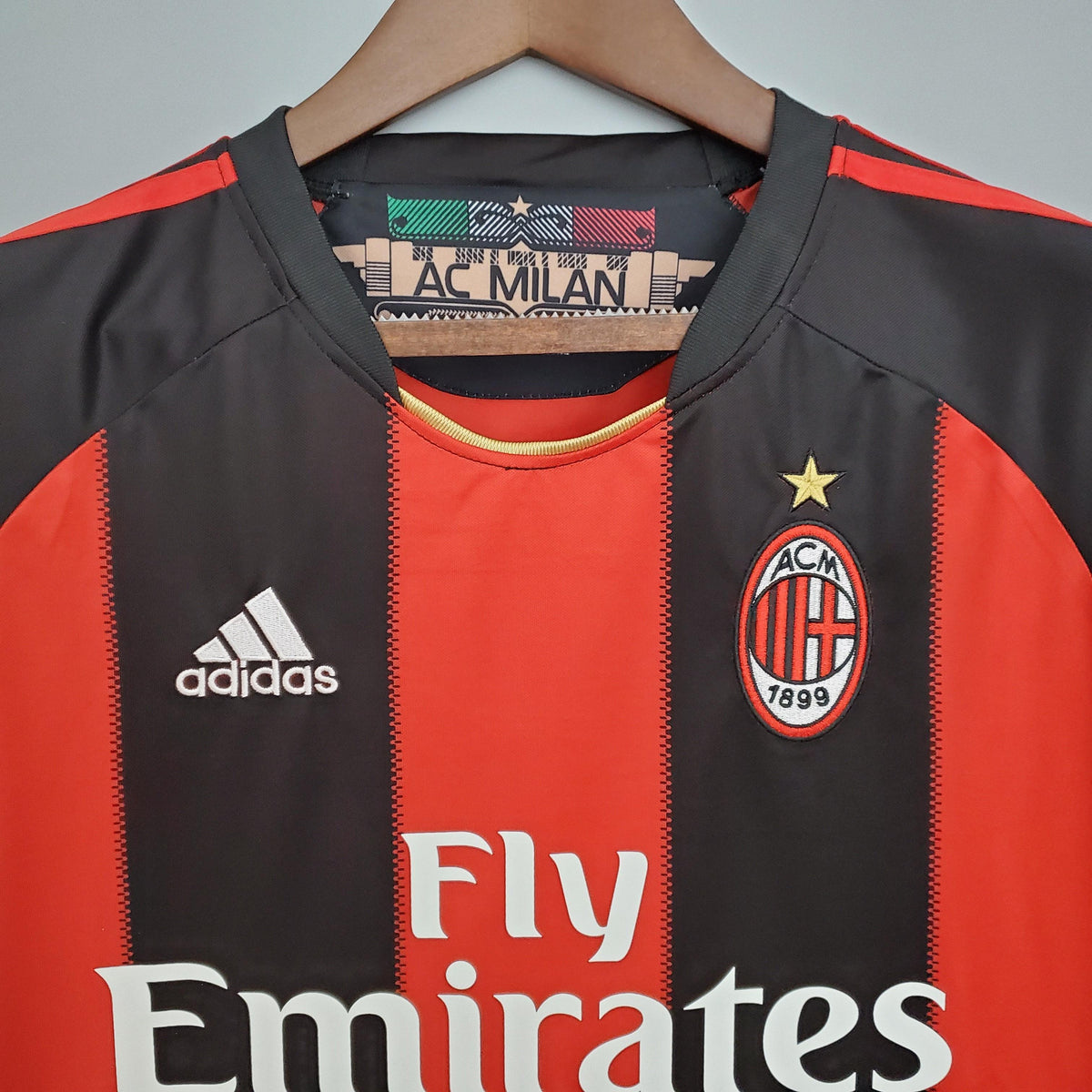 Camisa Retrô AC Milan 2010/11 Home - ResPeita Sports